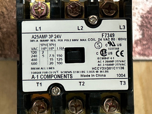 24 V, 50/60 Hz, 25 Amps 3 Pole Contactor
