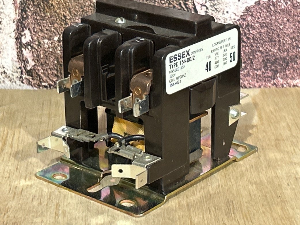 120V, 50/60 Hz, 40 Amps 2 Pole Contactor