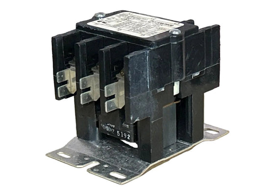 208/240 V, 50/60 Hz, 30 Amps 3 Pole Contactor