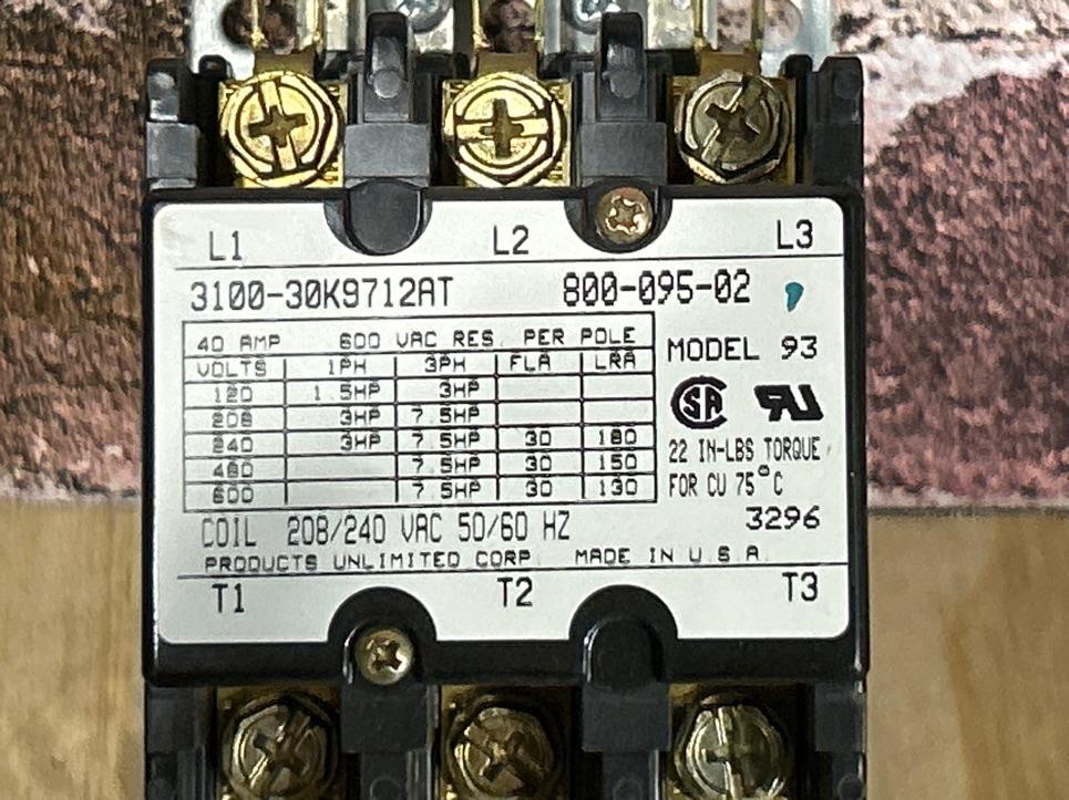 208/240 V, 50/60 Hz, 30 Amps 3 Pole Contactor