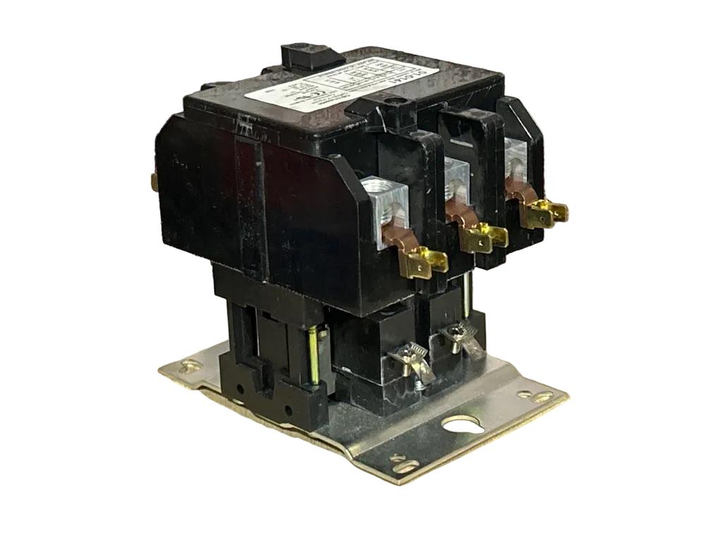208/240 V, 50/60 Hz, 90 Amps 3 Pole Contactor