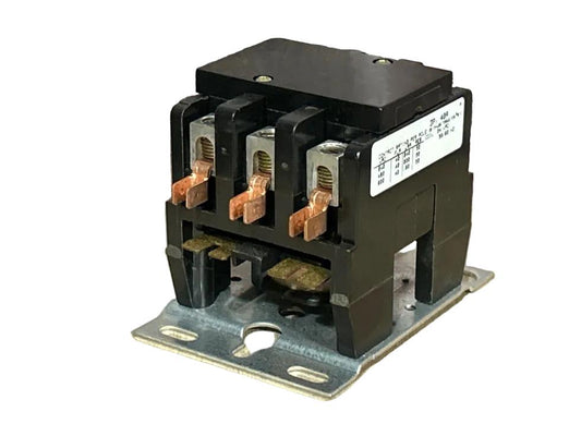 24 V, 50/60 Hz, 40 Amps 3 Pole Contactor