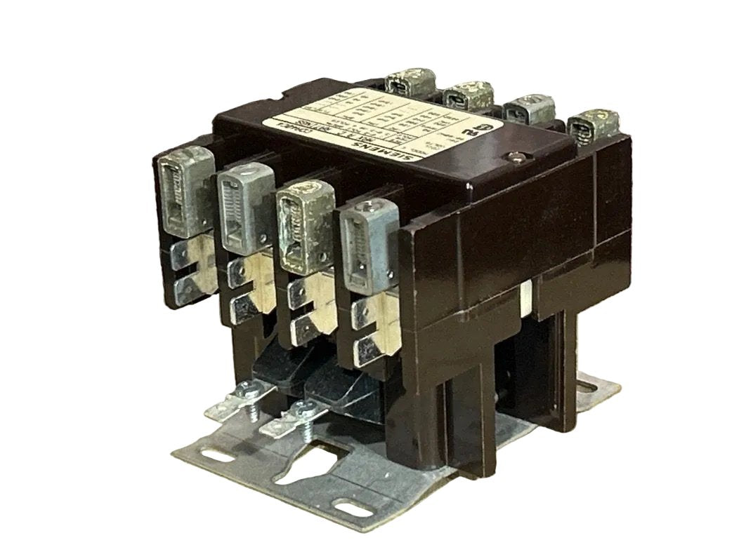24 V, 50/60 Hz, 40 Amps 4 Pole Contactor