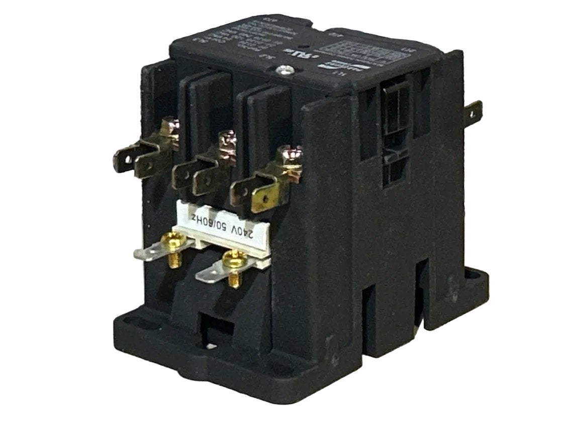 240 V, 50/60 Hz, 30 Amps 3 Pole Contactor