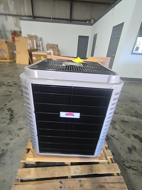 1.5 Ton Single-Stage Split-System Communicating Heat Pump 208-230/60/1 R410A 16 SEER