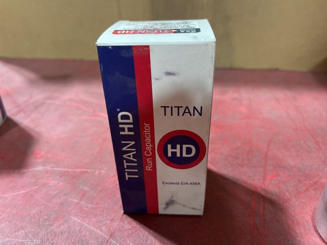 440 Vac, 40+7.5MFD 50/60 Hz, Round Capacitor
