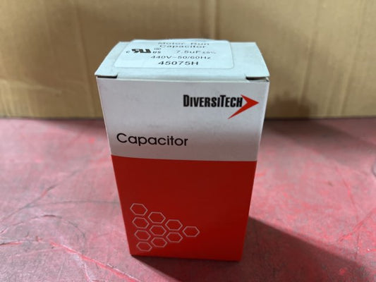 440 Vac, 7.5MFD 50/60 Hz, Oval Capacitor