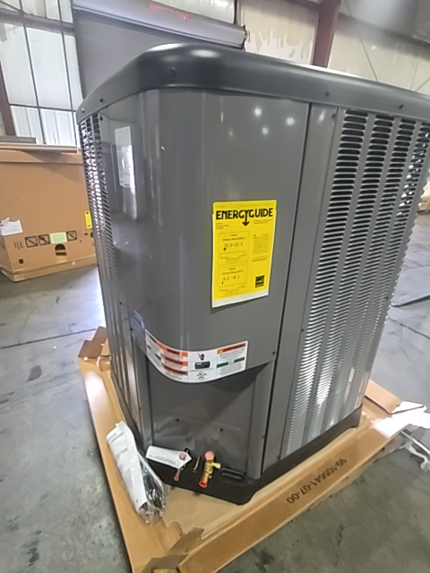 2 Ton Variable Speed Split-System Communicating Heat Pump 208-230/60/1 R410A 18 SEER2