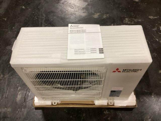 18,000 BTU Single-Zone Outdoor Inverter Heat Pump Mini Split Unit, 18.5 SEER 208-230/60/1 R-410A