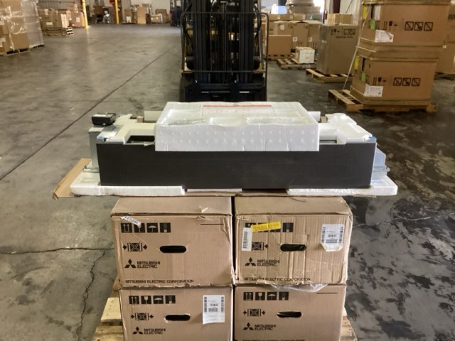 18,000 BTU Single-Zone Indoor Inverter Heat Pump Mini Split Unit, 18.8 SEER 208-230/60/1 R-410A