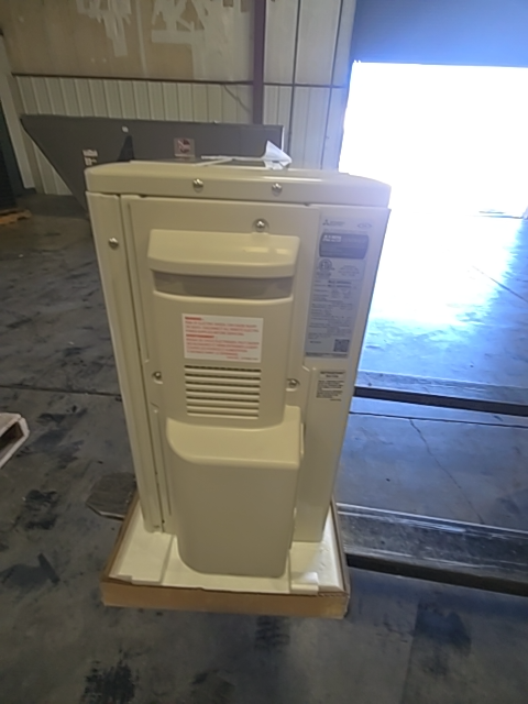 9,000 BTU Single-Zone Outdoor Inverter Heat Pump Mini Split Unit, 16 SEER 208-230/60/1 R-410A