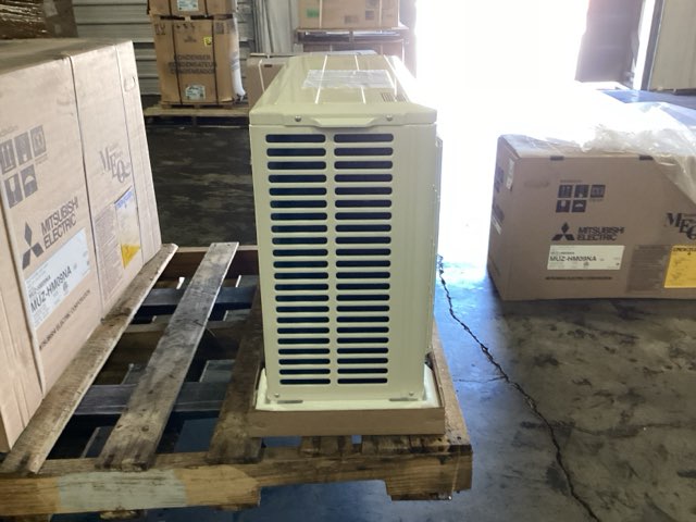 9,000 BTU Single-Zone Outdoor Inverter Heat Pump Mini Split Unit, 20 SEER2 208-230/60/1 R-410A