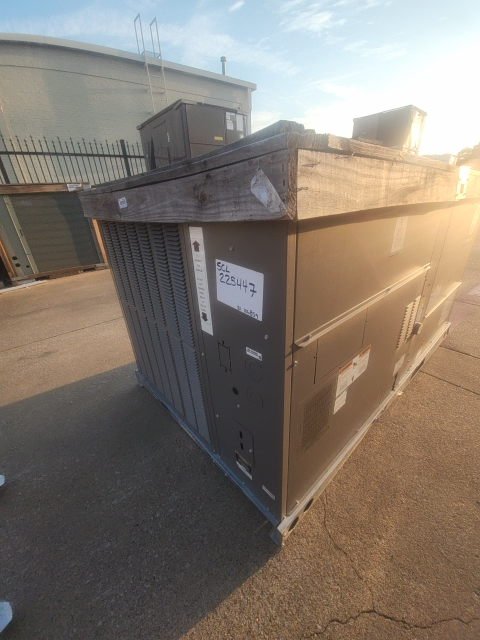 4 Ton Single-Stage Convertible Natural Gas/Electric Packaged Unit, 14 SEER, 208-230/60/3, R410A