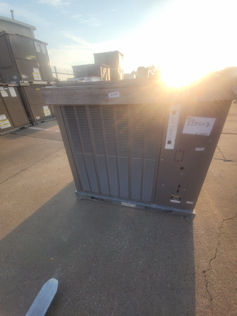 4 Ton Single-Stage Convertible Natural Gas/Electric Packaged Unit, 14 SEER, 208-230/60/3, R410A