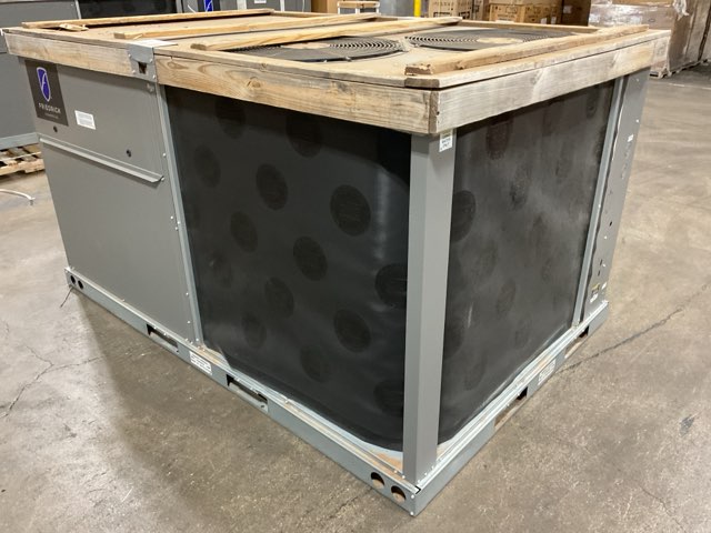 7.5 Ton Two-Stage Convertible Natural Gas/Electric Packaged Unit, 11 EER, 460/60/3, R410A