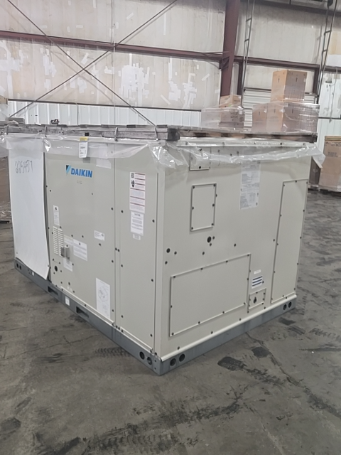 7.5 Ton Two-Stage Convertible Natural Gas/Electric Packaged Unit, 11.2 EER, 460/60/3, R410A