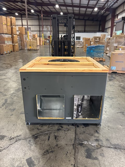 2 Ton Two-Stage Convertible Packaged Heat Pump Unit, 15.2 SEER2, 208-230/60/1, R410A