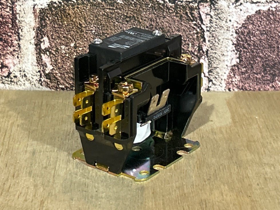 240 V, 50/60 Hz, 25 Amps 1 Pole Contactor