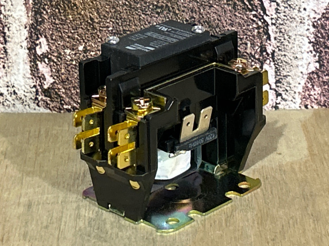 120 V, 50/60 Hz, 25 Amps 1 Pole Contactor