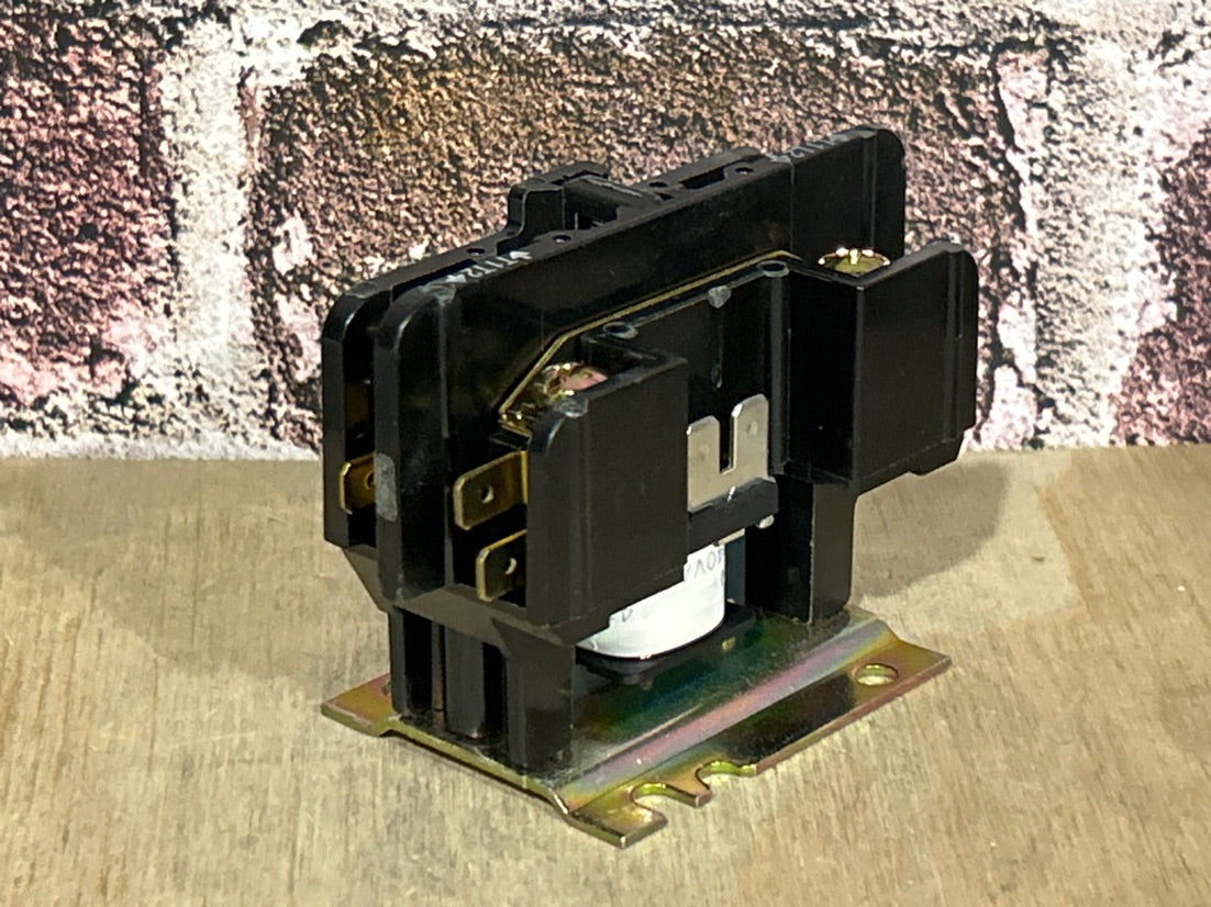208/240 V, 50/60 Hz, 25 Amps 1 Pole Contactor