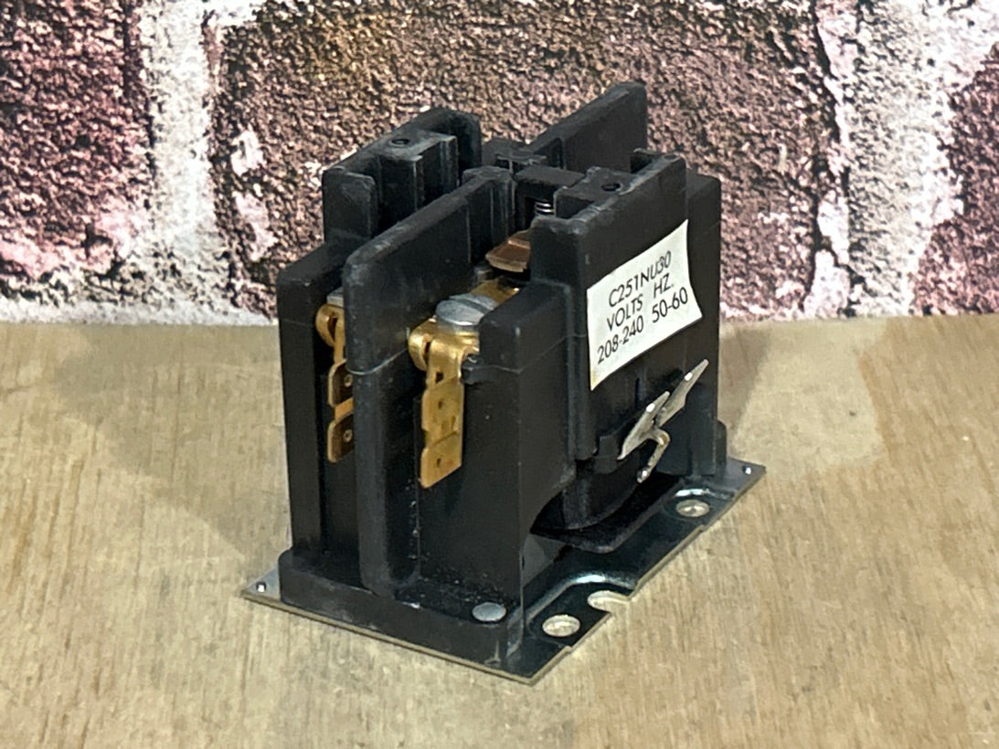 208/240 V, 50/60 Hz, 25 Amps 1 Pole Contactor