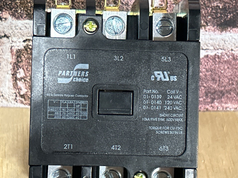 24 V, 50/60 Hz, 90 Amps 3 Pole Contactor