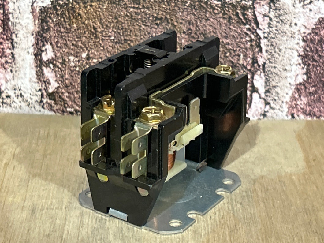 208/240 V, 50/60 Hz, 25 Amps 1 Pole Contactor