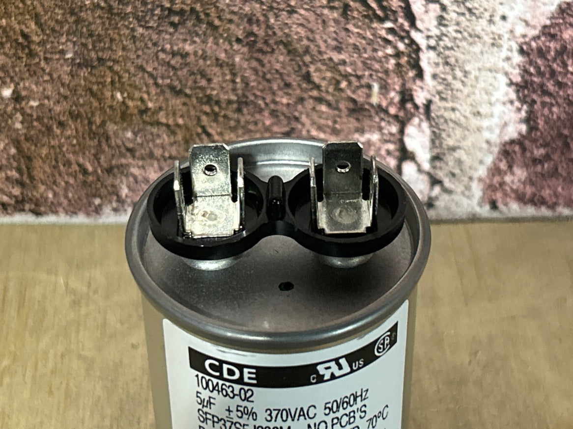 370 Vac, 5MFD 50/60 Hz, Round Capacitor