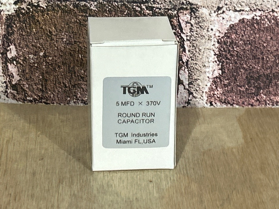 370 Vac, 5MFD 50/60 Hz, Round Capacitor