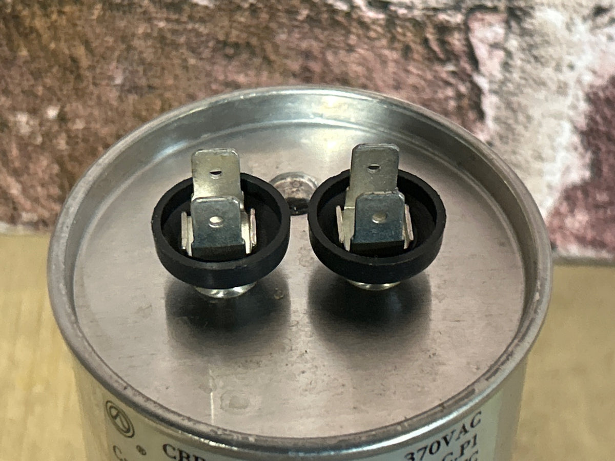 370 Vac, 60MFD 50/60 Hz, Oval Capacitor