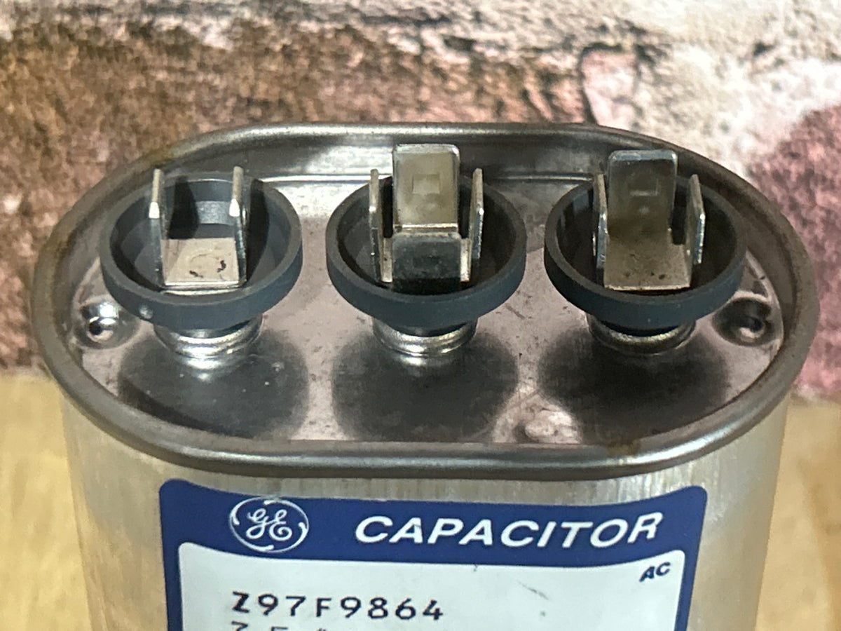 370 Vac, 35+7.5MFD 50/60 Hz, Oval Capacitor