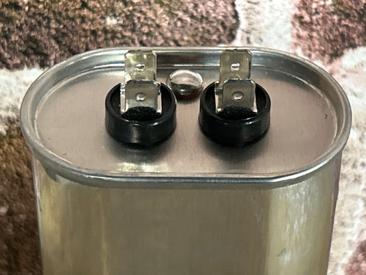 370 Vac, 50MFD 50/60 Hz, Oval Capacitor