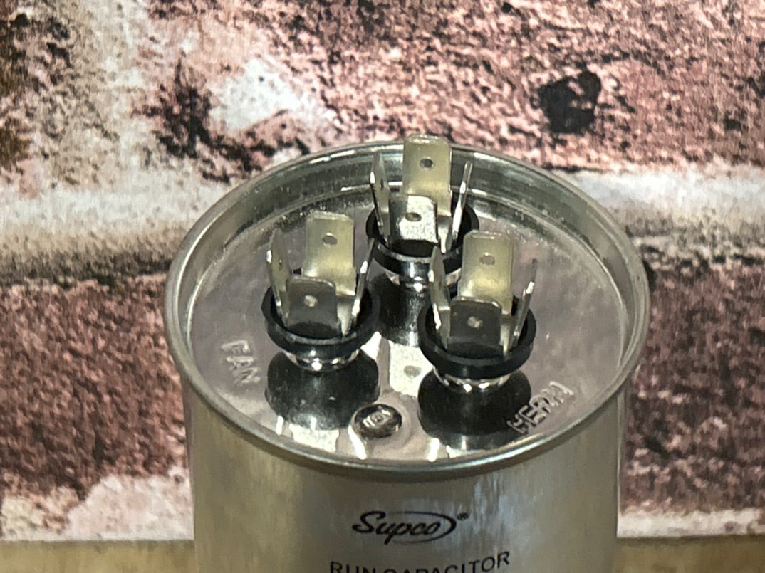 370 Vac, 70+7.5MFD 50/60 Hz, Round Capacitor