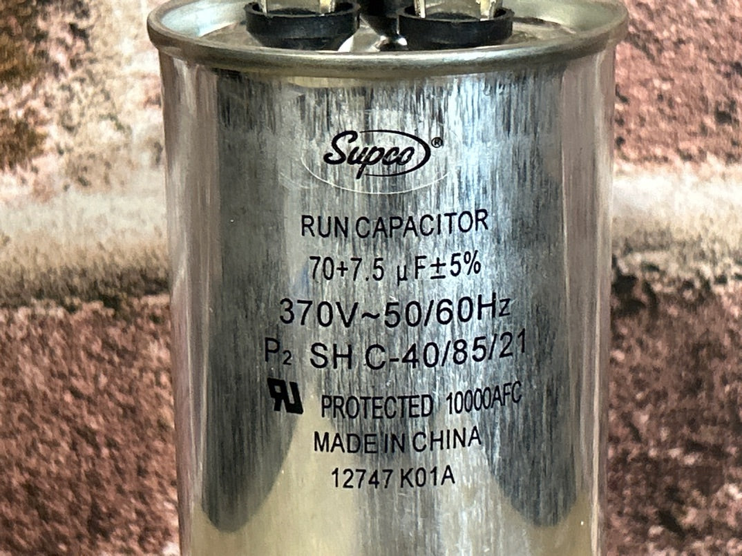 370 Vac, 70+7.5MFD 50/60 Hz, Round Capacitor