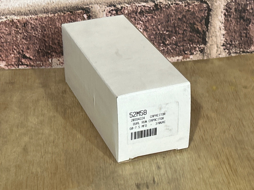 370 Vac, 60+7.5MFD 50/60 Hz, Round Capacitor