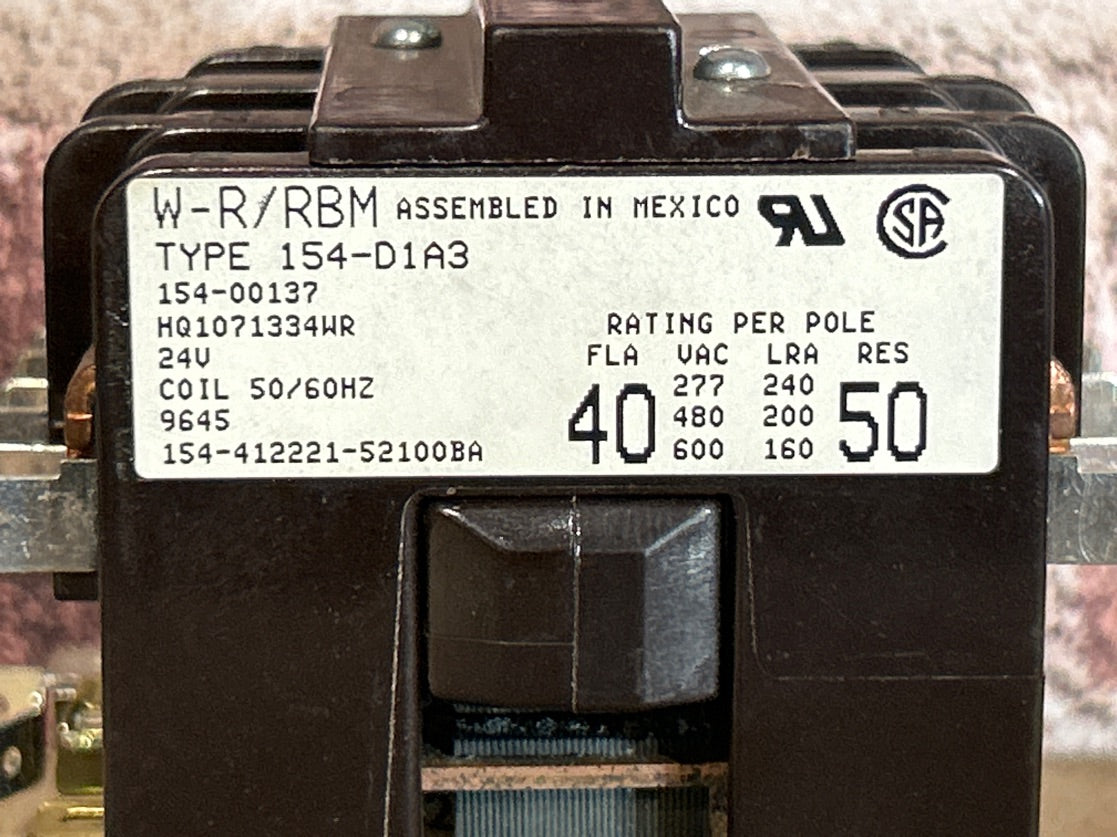 24 V, 50/60 Hz, 40 Amps 3 Pole Contactor