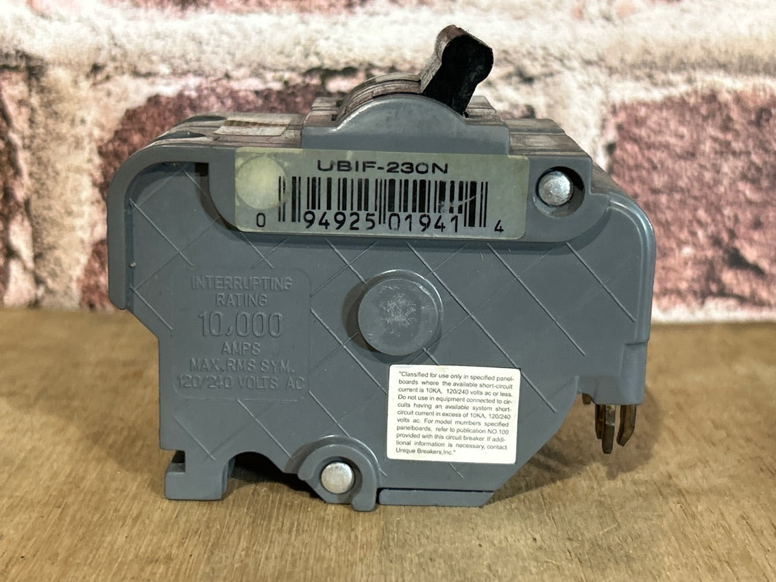 120/240V, 60Hz, 30A, 2 Pole Breaker