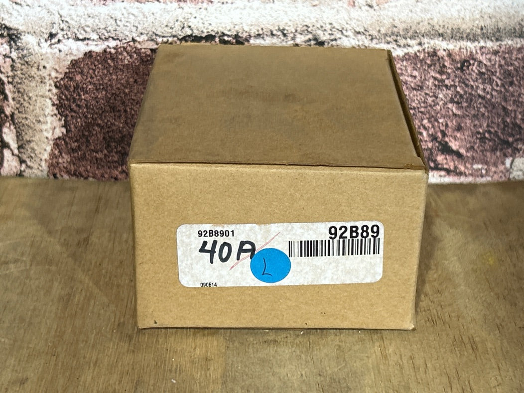 120/240V, 60Hz, 40A, 2 Pole Breaker