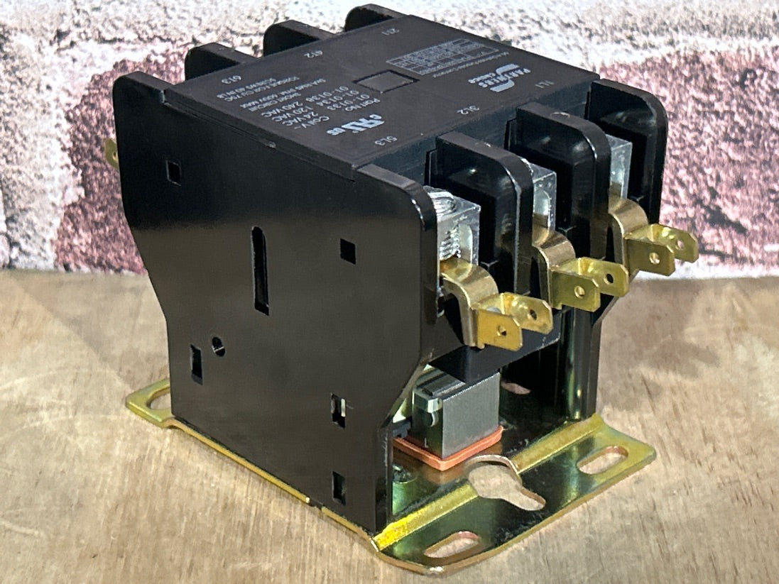 240 V, 50/60 Hz, 60 Amps 3 Pole Contactor