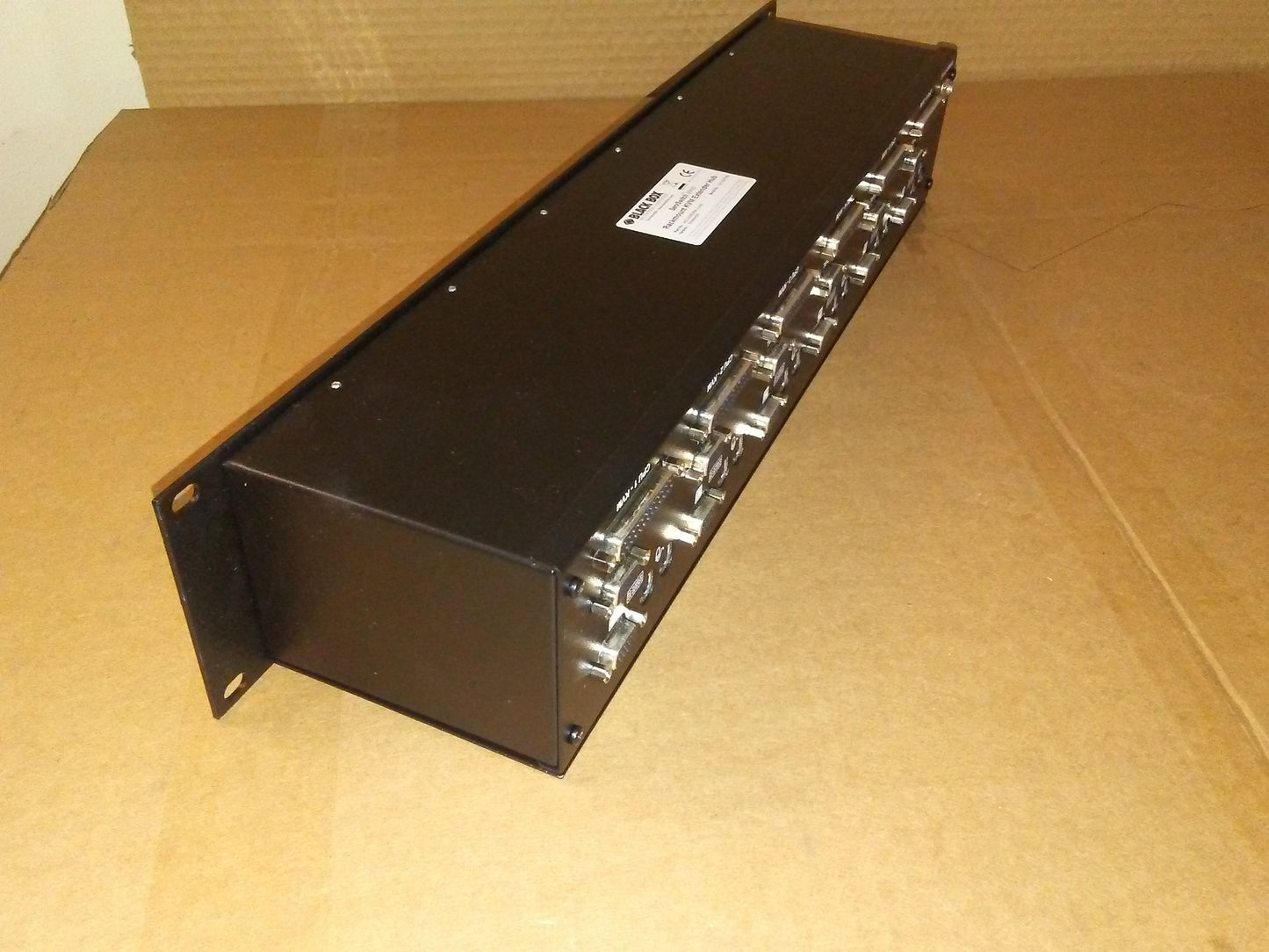 6-PORT DUAL ACCESS RACKMOUNT SERVSWITCH CAT5 KVM EXTENDER HUB WITH SERIAL