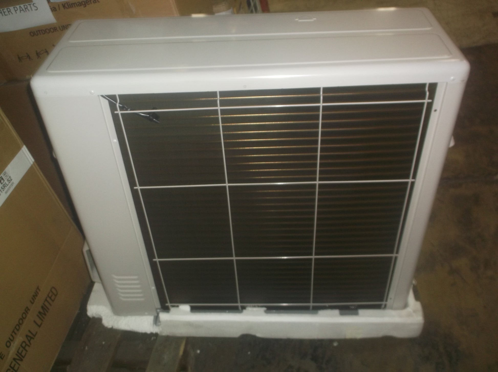 24,000 BTU / 2 TON SINGLE-ZONE OUTDOOR MINI-SPLIT HEAT PUMP, 18.9 SEER 208-230/60/1 R-410A