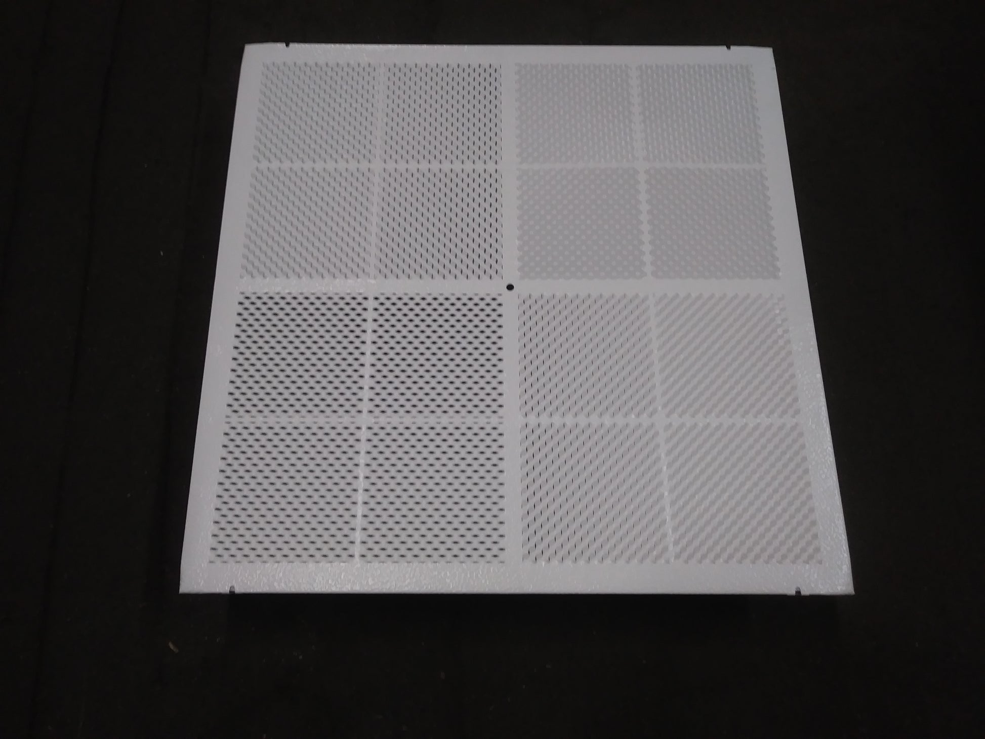 14" ALUMINUM/WHITE RENOVATOR SERIES DIFFUSER