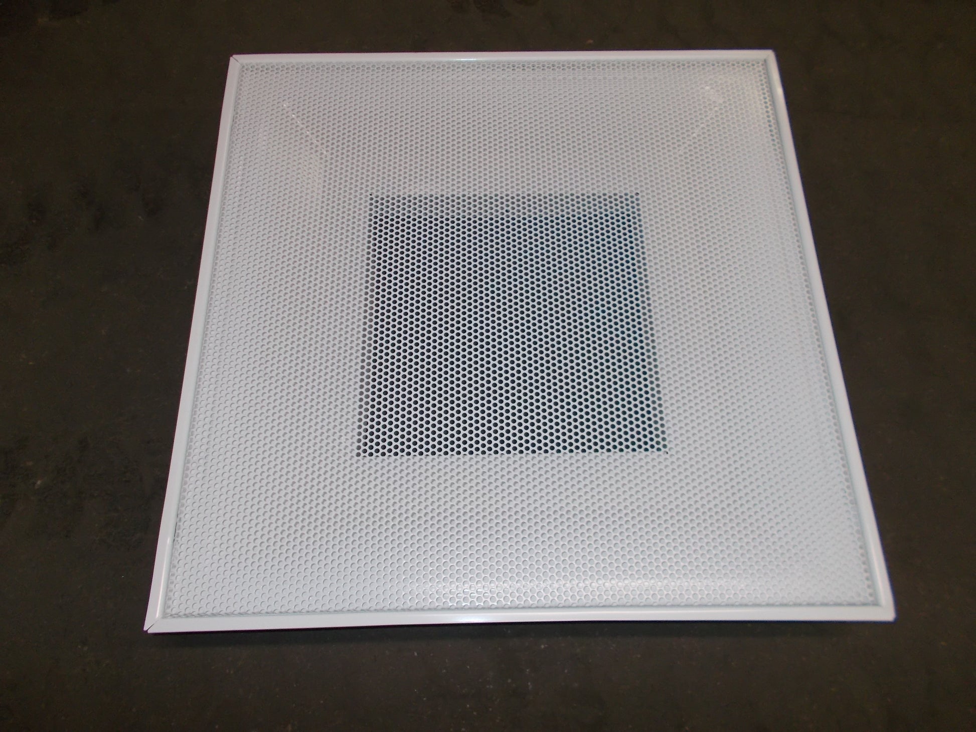 12" X 12" STEEL/WHITE PERFORATED FILTER BACK CEILING DIFFUSER
