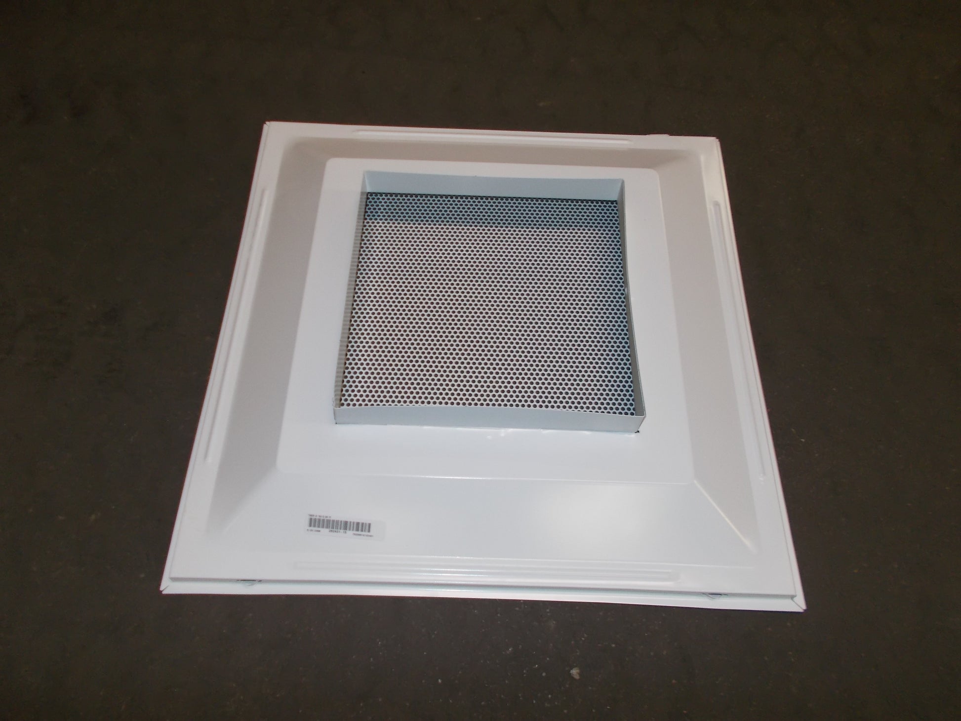 12" X 12" STEEL/WHITE PERFORATED FILTER BACK CEILING DIFFUSER