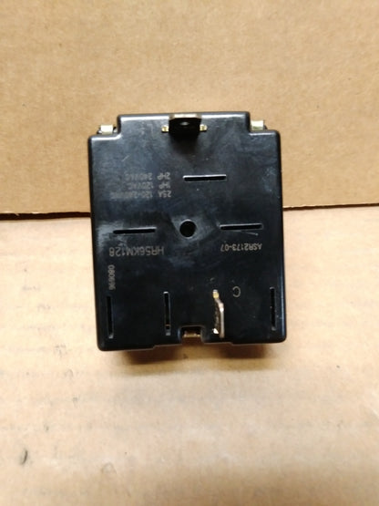 2-POSITION ON/OFF ROTARY 25AMP