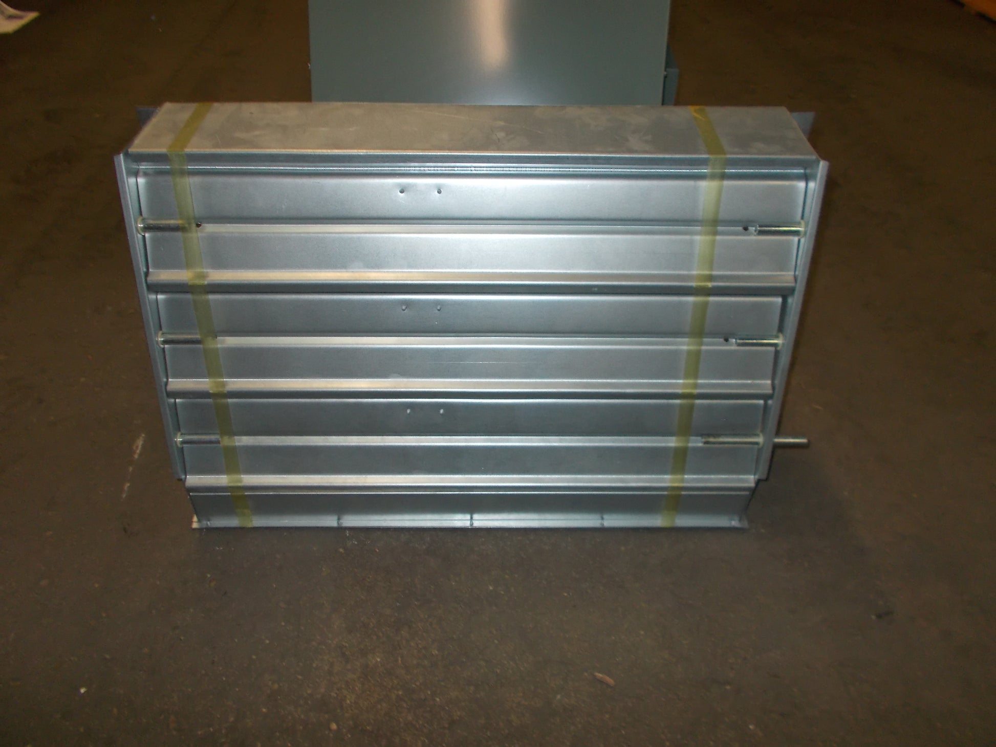 7-1/2 TON DOWNFLOW/SIDEFLOW ECONOMIZER W/RELIEF DAMPER 208-230-460/60