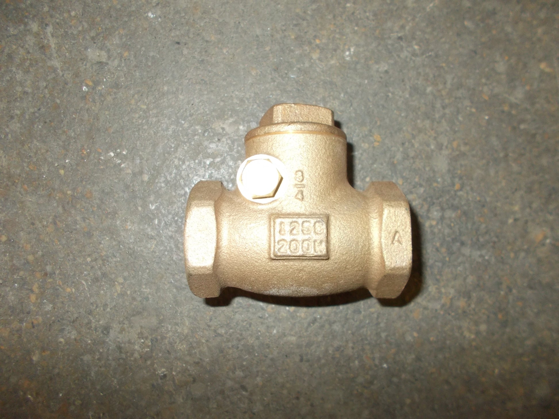 3/4" F.P.T. BRONZE IPS SWING CHECK VALVE 