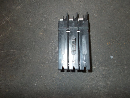 3 POLE 68.2 AMP "209 MULTI-POLE" SERIES HYDRAULIC MAGNETIC CIRCUIT BREAKER PROTECTOR 240/50-60/1 OR 3