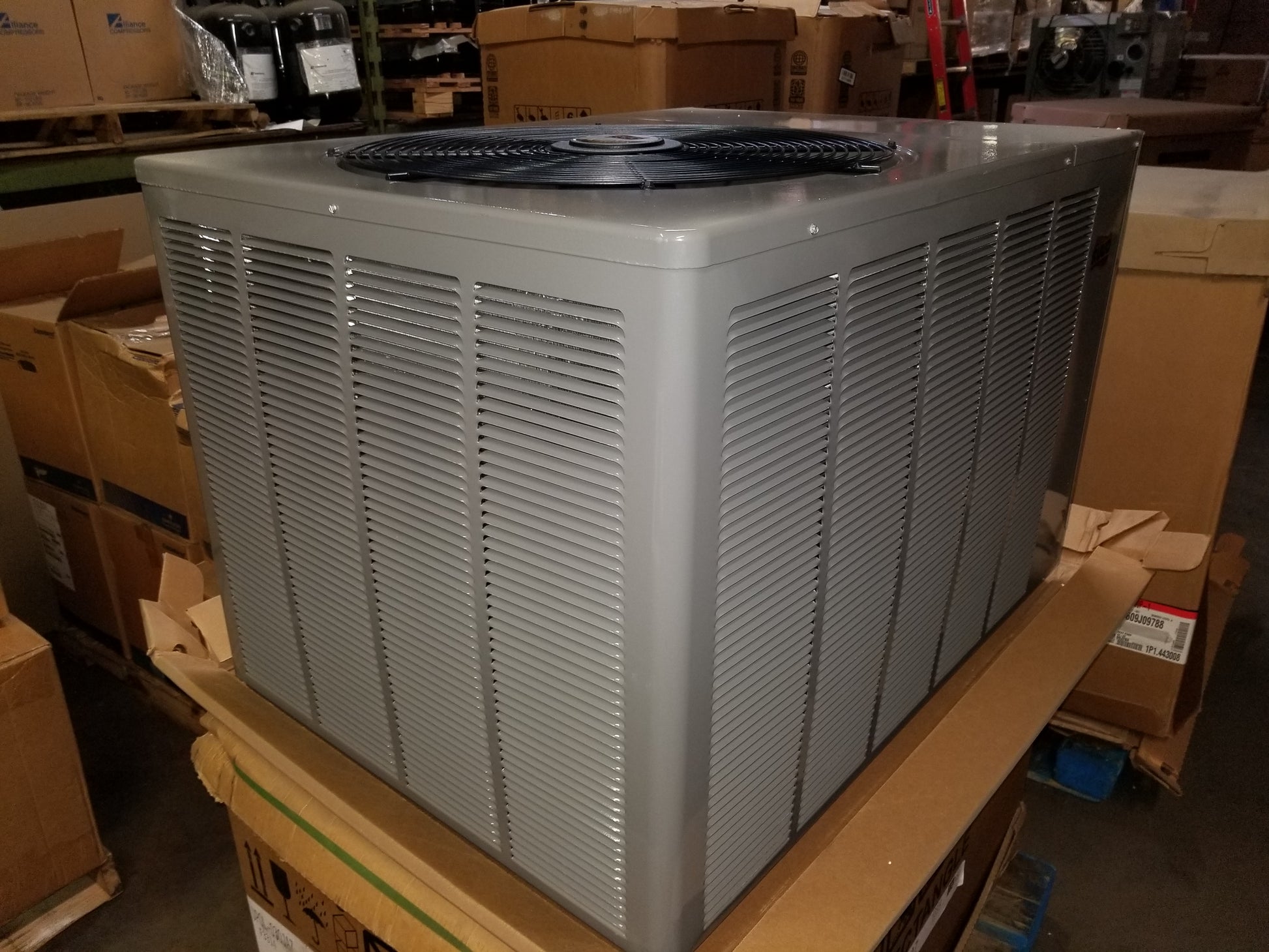 4 TON SPLIT-SYSTEM AIR CONDITIONER 208-230/60/3 R-410A SEER 13