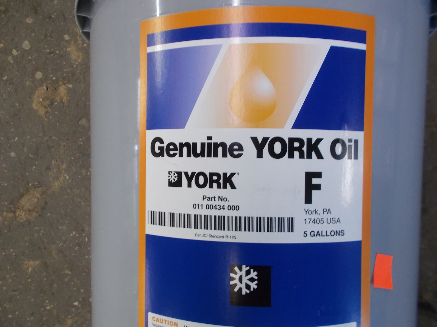 5 GALLON YORK TYPE "F" MINERAL OIL